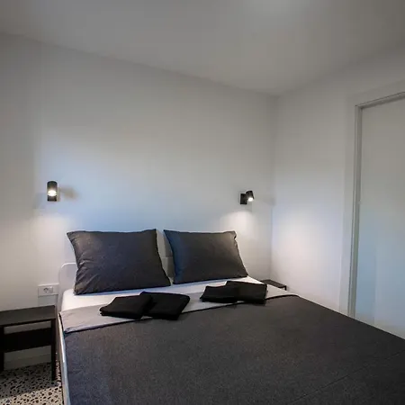 Ula Premium ,free Private Parking Apartment *