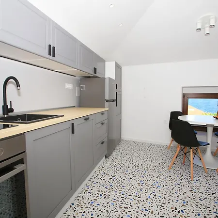 Ula Premium ,free Private Parking Apartment