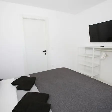 Apartment Ula Premium ,free Private Parking