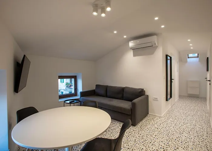 Ula Premium ,free Private Parking Apartament *