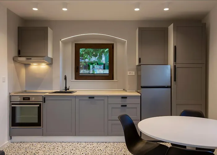 Ula Premium ,free Private Parking Apartament