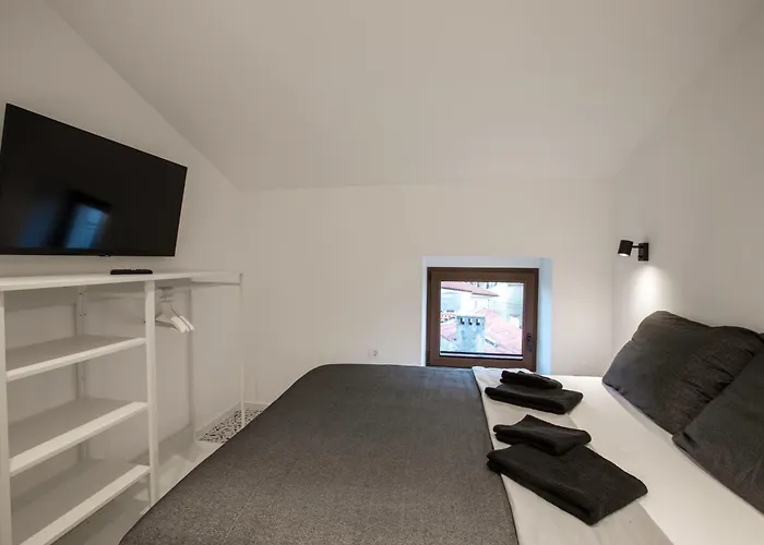 Ula Premium ,free Private Parking